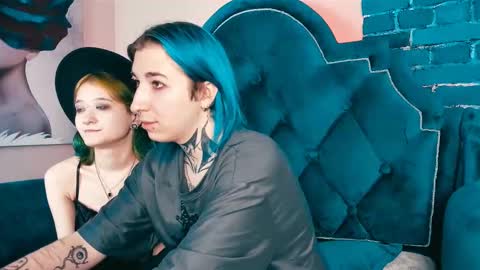 milten_trish online show from December 11, 2024, 5:15 pm