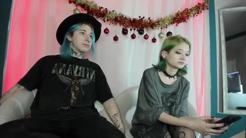 milten_trish online show from December 22, 2024, 12:28 am