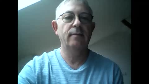 milu72 online show from January 4, 2025, 2:46 pm