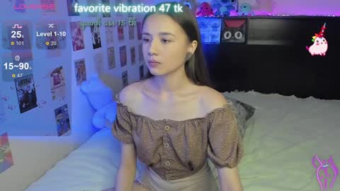 Snapshot of milyamess chatting on February 1, 2025, 8:16 pm Emily online show from February 1, 2025, 8:16 pm