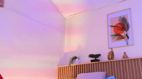 Milly  online show from January 10, 2025, 8:48 pm