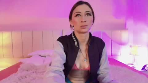 Milly  online show from February 28, 2025, 3:37 am