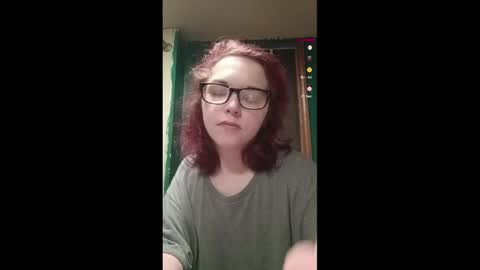 mimi142 online show from April 8, 2026, 7:58 pm