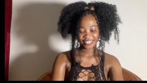 mimi online show from September 23, 2025, 9:23 am