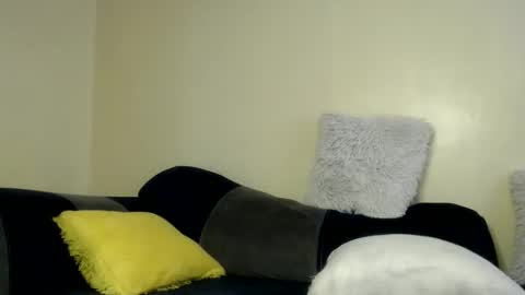 mimimars39 online show from May 14, 2026, 6:31 am