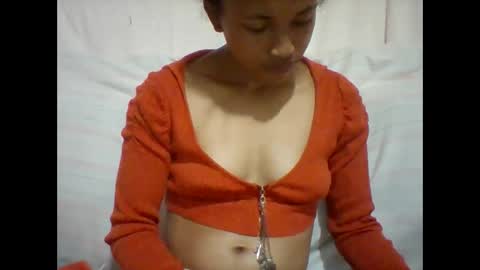 Snapshot of mimisexy295320 chatting on December 1, 2024, 5:24 pm mimisexy295320 online show from December 1, 2024, 5:24 pm