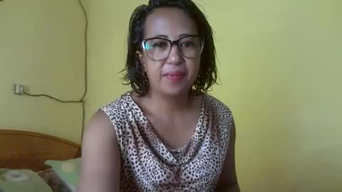 Snapshot of mimisou513 chatting on January 21, 2025, 6:43 am misou online show from January 21, 2025, 6:43 am