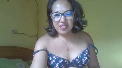 Snapshot of mimisou513 chatting on September 22, 2025, 7:10 am misou online show from September 22, 2025, 7:10 am