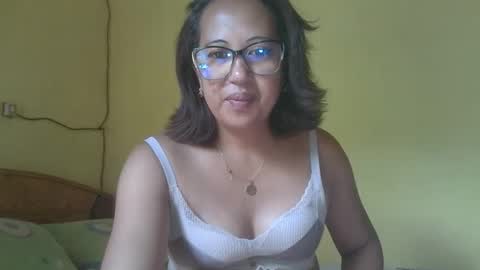 Snapshot of mimisou513 chatting on October 18, 2025, 7:09 am misou online show from October 18, 2025, 7:09 am