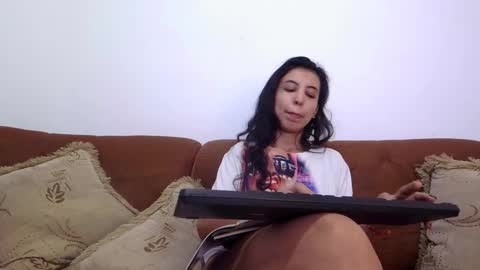 Snapshot of mina_smithx chatting on September 25, 2025, 4:32 pm mina smith online show from September 25, 2025, 4:32 pm