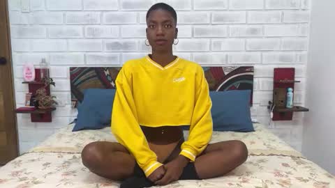 Mina Caramelo online show from February 8, 2026, 4:16 am