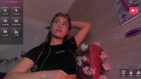 Snapshot of minami_nakamura chatting on October 6, 2025, 10:29 pm minami_nakamura online show from October 6, 2025, 10:29 pm