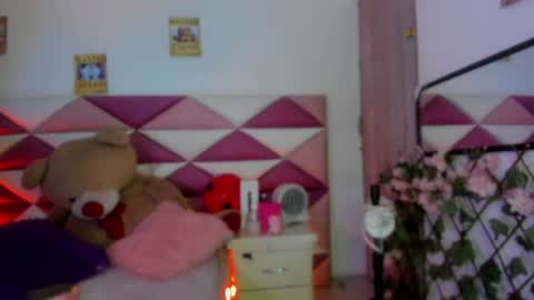 Snapshot of minami_nakamura chatting on July 1, 2026, 2:46 am minami_nakamura online show from July 1, 2026, 2:46 am