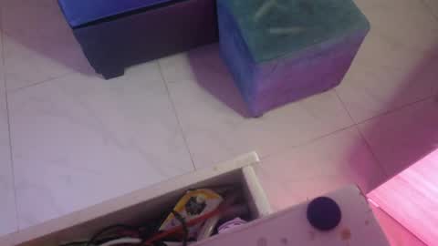 Snapshot of minami_nakamura chatting on July 29, 2026, 1:48 am minami_nakamura online show from July 29, 2026, 1:48 am