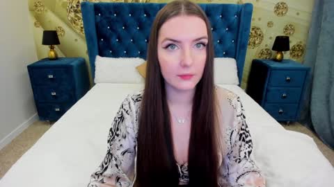 Snapshot of minchelskatrina chatting on December 17, 2024, 12:33 pm minchelskatrina online show from December 17, 2024, 12:33 pm