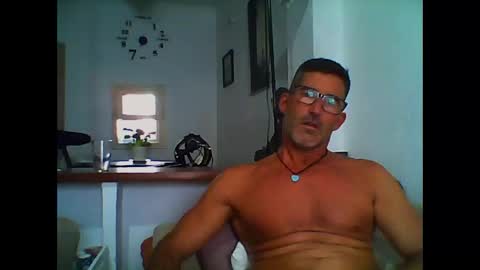 MIND online show from October 8, 2025, 3:53 pm