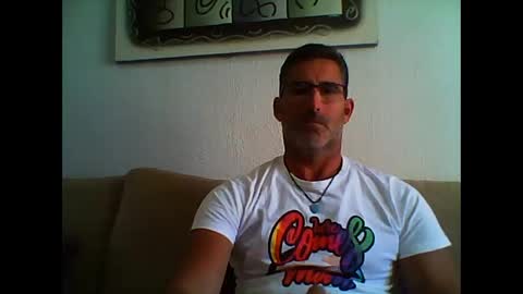 Snapshot of mindthestep chatting on May 5, 2026, 4:15 pm MIND online show from May 5, 2026, 4:15 pm