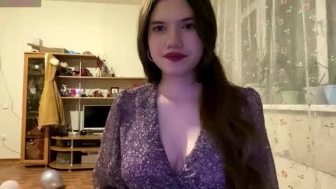 Amelia online show from October 28, 2025, 11:25 am