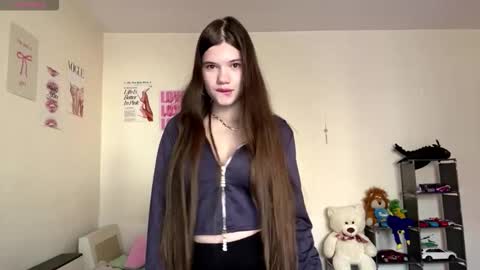 Amelia online show from November 7, 2025, 6:02 am