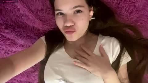 Amelia online show from November 19, 2025, 3:56 pm