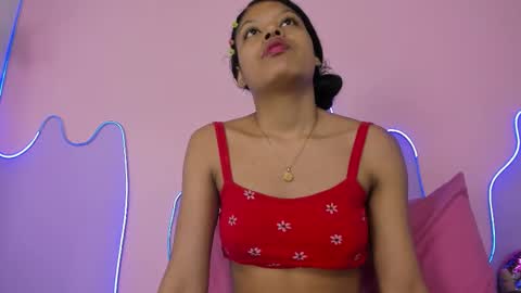 Snapshot of mingie_rouse chatting on October 24, 2025, 11:50 am Mingie online show from October 24, 2025, 11:50 am