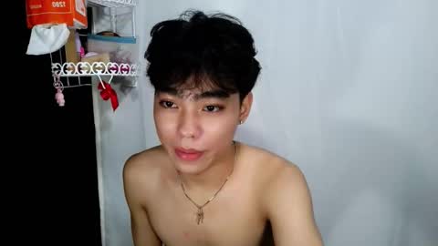 mingkla_man online show from February 7, 2026, 5:38 pm
