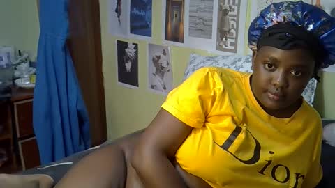 mini_karee online show from March 31, 2026, 1:40 am