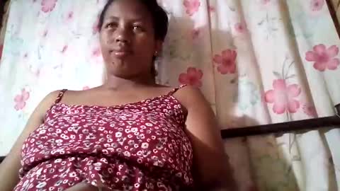 Snapshot of minie4tina chatting on December 5, 2024, 5:59 am Minie4Tina online show from December 5, 2024, 5:59 am