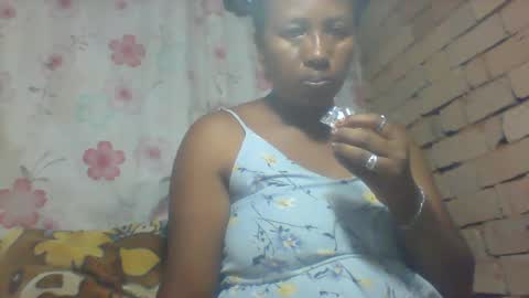 Snapshot of minie4tina chatting on December 9, 2024, 8:33 am Minie4Tina online show from December 9, 2024, 8:33 am