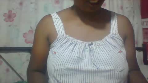 Snapshot of minie4tina chatting on December 14, 2024, 5:03 pm Minie4Tina online show from December 14, 2024, 5:03 pm