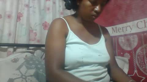 Snapshot of minie4tina chatting on December 16, 2024, 5:22 pm Minie4Tina online show from December 16, 2024, 5:22 pm