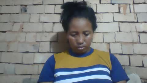 Snapshot of minie4tina chatting on January 14, 2025, 11:53 am Minie4Tina online show from January 14, 2025, 11:53 am
