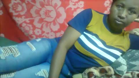 Snapshot of minie4tina chatting on January 25, 2025, 4:45 am Minie4Tina online show from January 25, 2025, 4:45 am