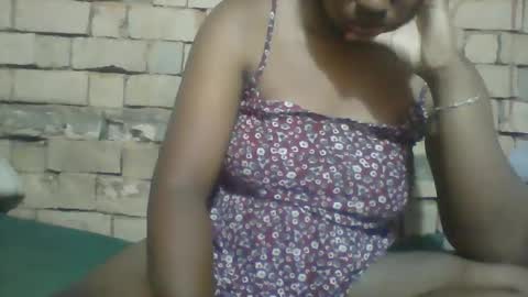 Snapshot of minie4tina chatting on January 29, 2025, 6:12 am Minie4Tina online show from January 29, 2025, 6:12 am