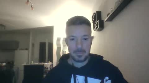 Snapshot of minka28 chatting on February 23, 2026, 6:27 pm minka28 online show from February 23, 2026, 6:27 pm