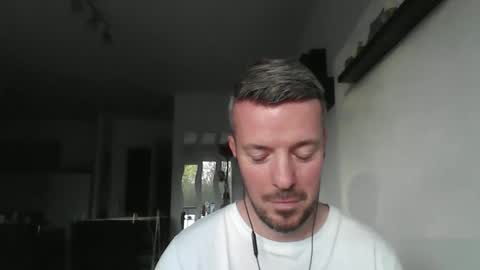 Snapshot of minka28 chatting on April 6, 2026, 5:36 pm minka28 online show from April 6, 2026, 5:36 pm