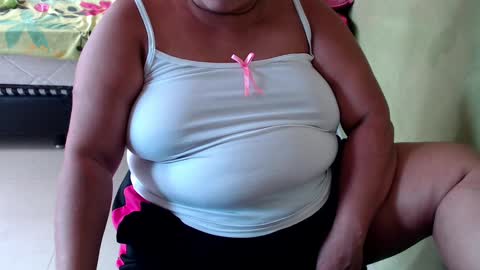 Andrea online show from February 10, 2025, 6:56 pm