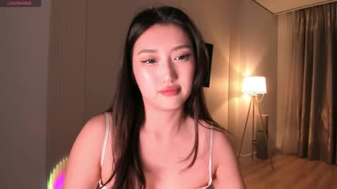 minnie_jin online show from April 26, 2026, 3:21 pm
