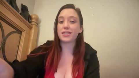 Snapshot of minnyminx chatting on April 20, 2026, 12:41 pm Minx online show from April 20, 2026, 12:41 pm