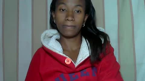 minouch211907 online show from January 25, 2025, 1:10 am