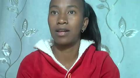 Snapshot of minouch211907 chatting on February 12, 2026, 8:26 pm minouch211907 online show from February 12, 2026, 8:26 pm