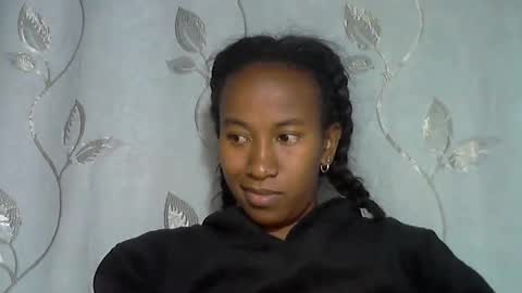 Snapshot of minouch211907 chatting on March 11, 2026, 12:16 am minouch211907 online show from March 11, 2026, 12:16 am