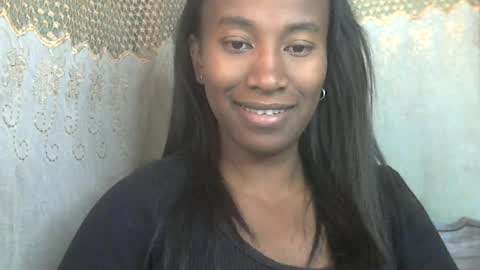 minouch211907 online show from June 26, 2026, 9:14 am