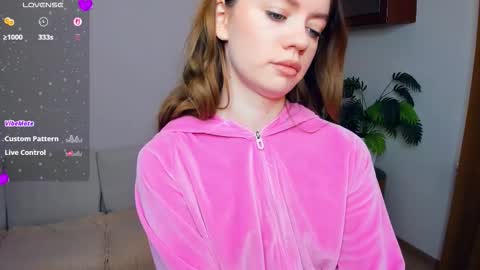 Snapshot of mintykisss chatting on February 20, 2026, 7:43 am Linda online show from February 20, 2026, 7:43 am