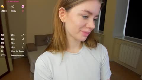 Snapshot of mintykisss chatting on March 4, 2026, 8:20 am Linda online show from March 4, 2026, 8:20 am