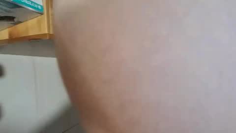 Snapshot of mipiacedurox chatting on December 6, 2024, 5:33 pm mipiacedurox online show from December 6, 2024, 5:33 pm