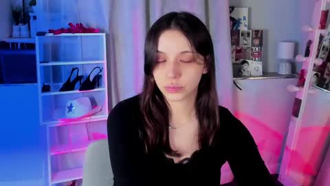 Snapshot of mipsymipson chatting on April 20, 2026, 9:34 am NEXT STREAM NOVEMBER 27282930 online show from April 20, 2026, 9:34 am