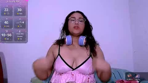 Snapshot of mira_cherry chatting on November 10, 2025, 7:18 am mira_cherry online show from November 10, 2025, 7:18 am