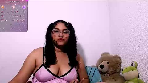 Snapshot of mira_cherry chatting on November 13, 2025, 6:01 am mira_cherry online show from November 13, 2025, 6:01 am