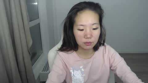 mira_g online show from March 10, 2025, 4:14 pm